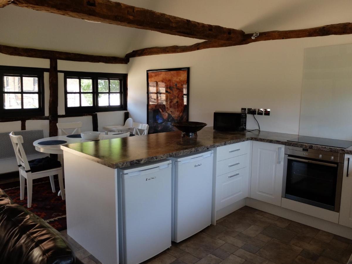 The Thatched Barn 테임 외부 사진